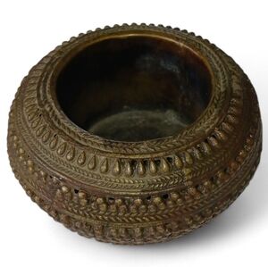 Vintage Brass Omani Bedouin, North African, or Indian tribal metalware Bowl.